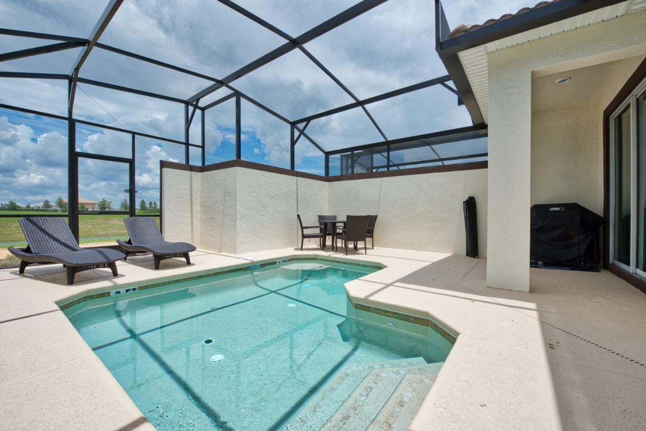 Modern Home With Private Pool Davenport Esterno foto